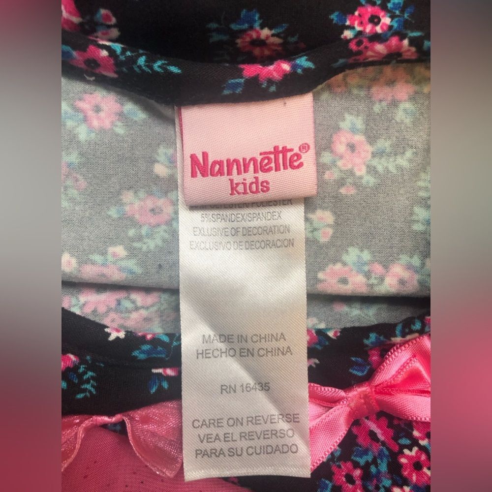 Nannette flowy floral long sleeve top, size 6 (two available) - Picture 5 of 7